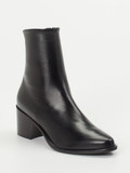 Konstantin Starke – Stiefelette aus Lammleder Schwarz