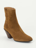 Konstantin Starke – Ankle Boots aus Veloursleder cognac