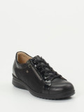 Finn Comfort – Schnürschuh aus Lackleder Schwarz