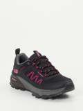 Skechers – Trail-Sneaker aus Textil in Schwarz