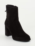 Regarde Le Ciel – Ankle Boots aus Veloursleder schwarz