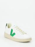 VEJA – Low-Top Sneaker aus veganem Leder weiß