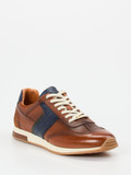 Ambitious – Sneaker aus Kalbleder in Cognac