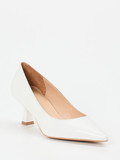 Maripé – Kitten-Heel-Pumps aus Lammleder Offwhite