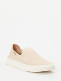 UGG – Slip-On Sneaker aus Textilstrick Beige