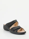 Finn Comfort - Pantolette aus Kalbleder in schwarz