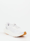 HOKA – Sneaker aus Mesh-Textil in Weiß