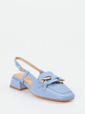 Regarde Le Ciel – Slingpumps aus Lammleder Hellblau