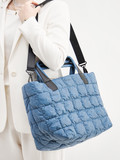 VeeCollective Berlin – Shopper aus Nylon in Jeansblau