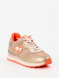 MRP – Sneaker aus Metallic mit Roségold-Finish