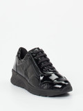 Solidus – Komfort-Sneaker aus Lackleder schwarz