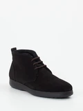 Konstantin Starke - Boot aus Veloursleder