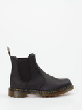 Dr. Martens – Chelsea Boots aus Fettleder Schwarz