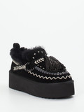 Elena Iachi - Loafer aus Veloursleder in schwarz