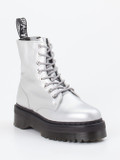 Dr. Martens – Schnürboots aus Metallicleder Silber