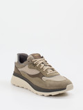 Geox – Sneaker aus Veloursleder und Mesh beige