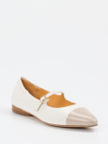 Truman's – Mary Jane Ballerina aus Lackleder Cremeweiß
