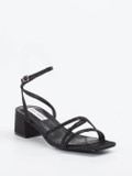 Steve Madden – Abendsandale aus Textil in Schwarz