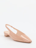 Konstantin Starke – Slingpumps aus Lackleder Rosébeige