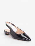 Konstantin Starke – Slingpumps aus Lackleder Schwarz