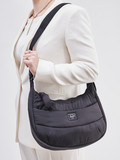 Herschel – Hobo Bag aus recyceltem Textil schwarz
