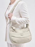 Herschel – Hobo Bag aus Textil in Cremeweiß