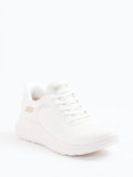 Skechers – Slip-On Sneaker aus Textil in Offwhite