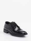 Studio Mode - Schnürschuh aus Leder in schwarz