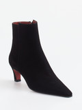 Konstantin Starke – Stiefelette aus Veloursleder Schwarz