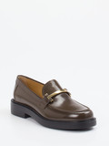 Tod's – Loafer aus Hochglanzleder in Schlammgrün