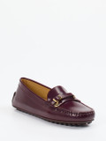 Tod's – Loafer aus Hochglanzleder in Bordeaux