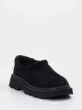 UGG – Slip-On Loafer aus Veloursleder Schwarz