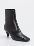 Konstantin Starke – Stiefeletten aus Kalbleder schwarz