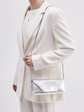 Konstantin Starke – Clutch aus Leder silberfarben