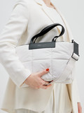 VeeCollective Berlin – Shopper aus Nylon in Offwhite
