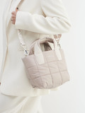 VeeCollective Berlin – Mini Tote Bag aus Nylon taupe