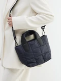 VeeCollective Berlin – Mini Tote Bag aus Nylon Dunkelblau