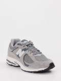 New Balance – Sneaker aus Veloursleder und Mesh grau