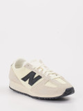 New Balance – Retro-Sneaker aus Textil und Veloursleder