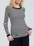 Seamless Basic – Rippstrickshirt aus Jersey in Schwarz