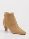 Konstantin Starke – Stiefelette aus Veloursleder Camel