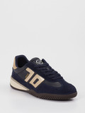 Back 70 – Sneaker aus Veloursleder blau