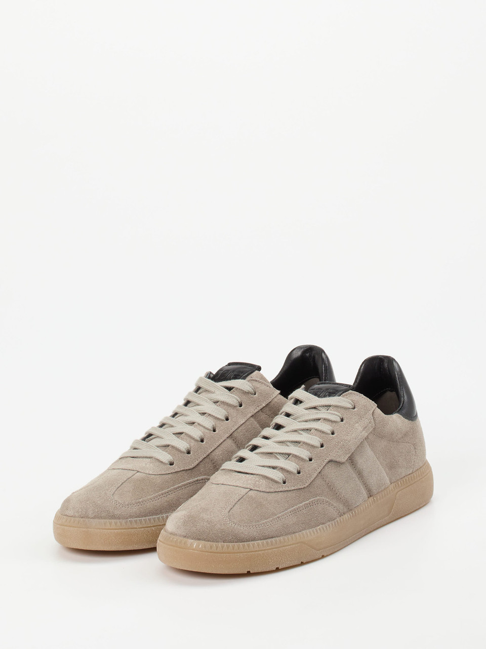 Sneaker grau 1661469000102
