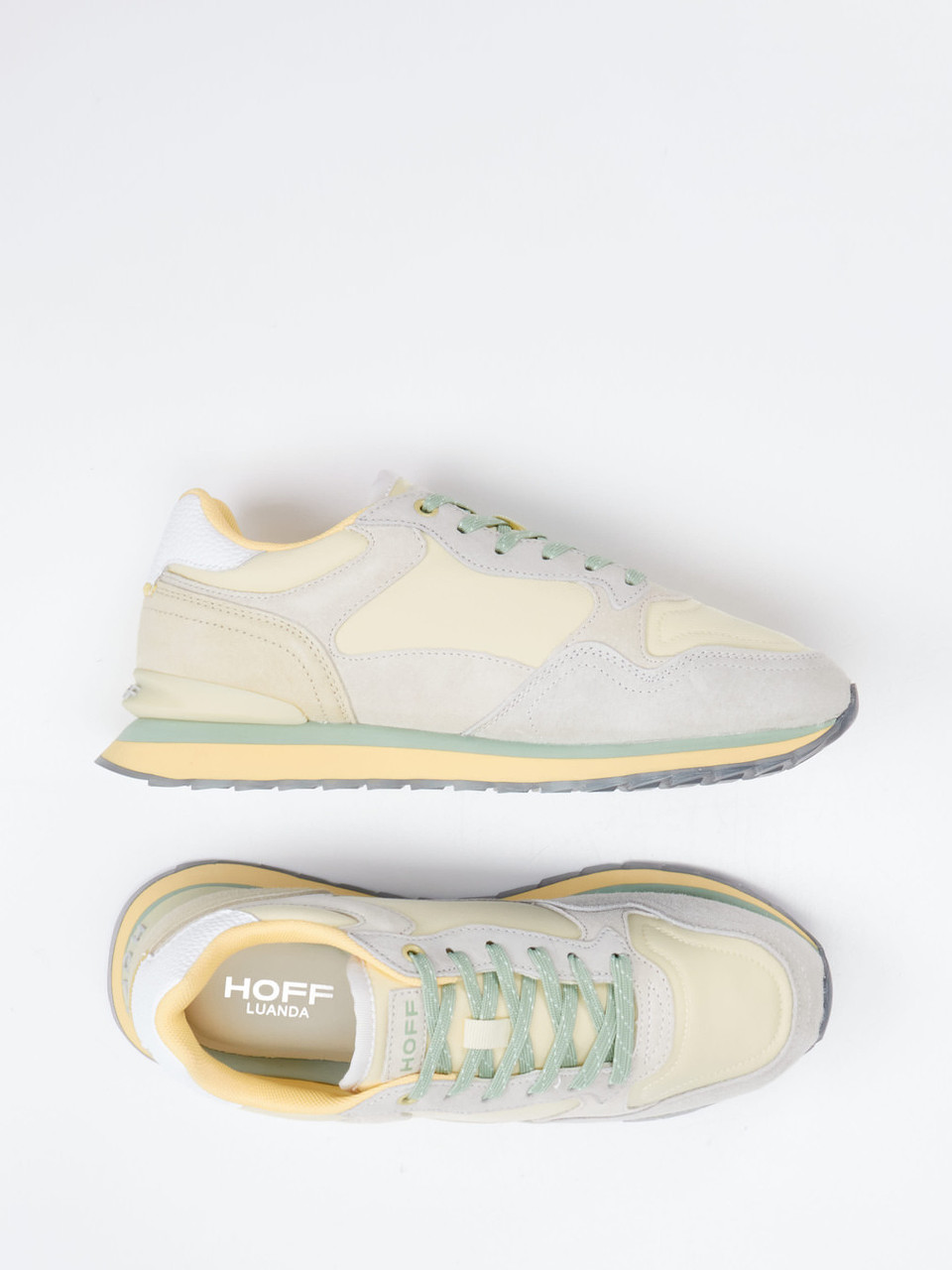 Sneaker grau 1663436000104