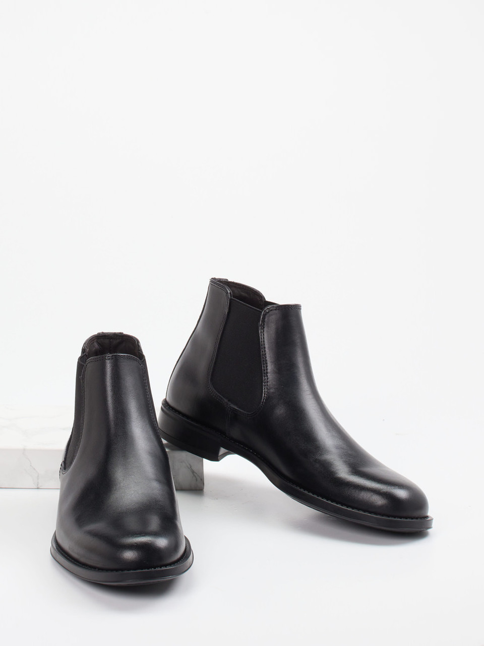 Boot schwarz 4711009024604