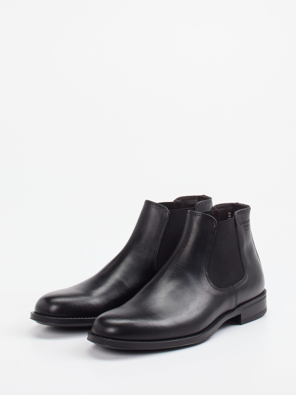 Boot schwarz 4711009024602