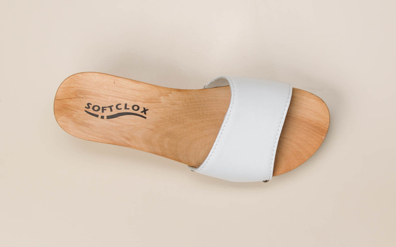 Pantolette weiß 111379900107