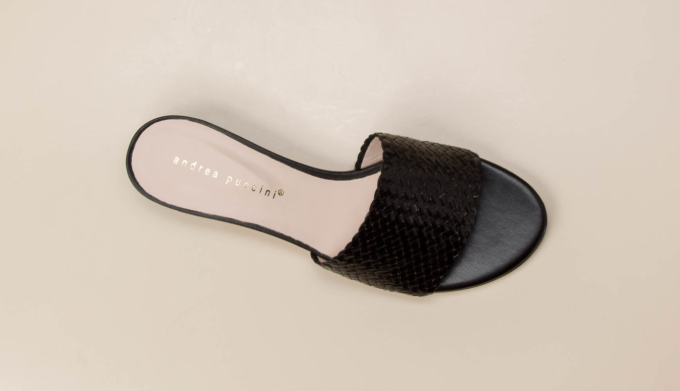 Pantolette schwarz 112000900507