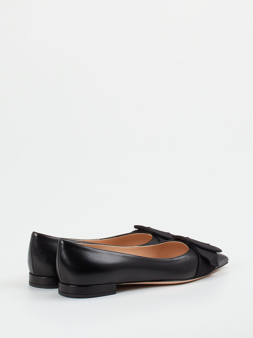 Slipper schwarz 1410009002003