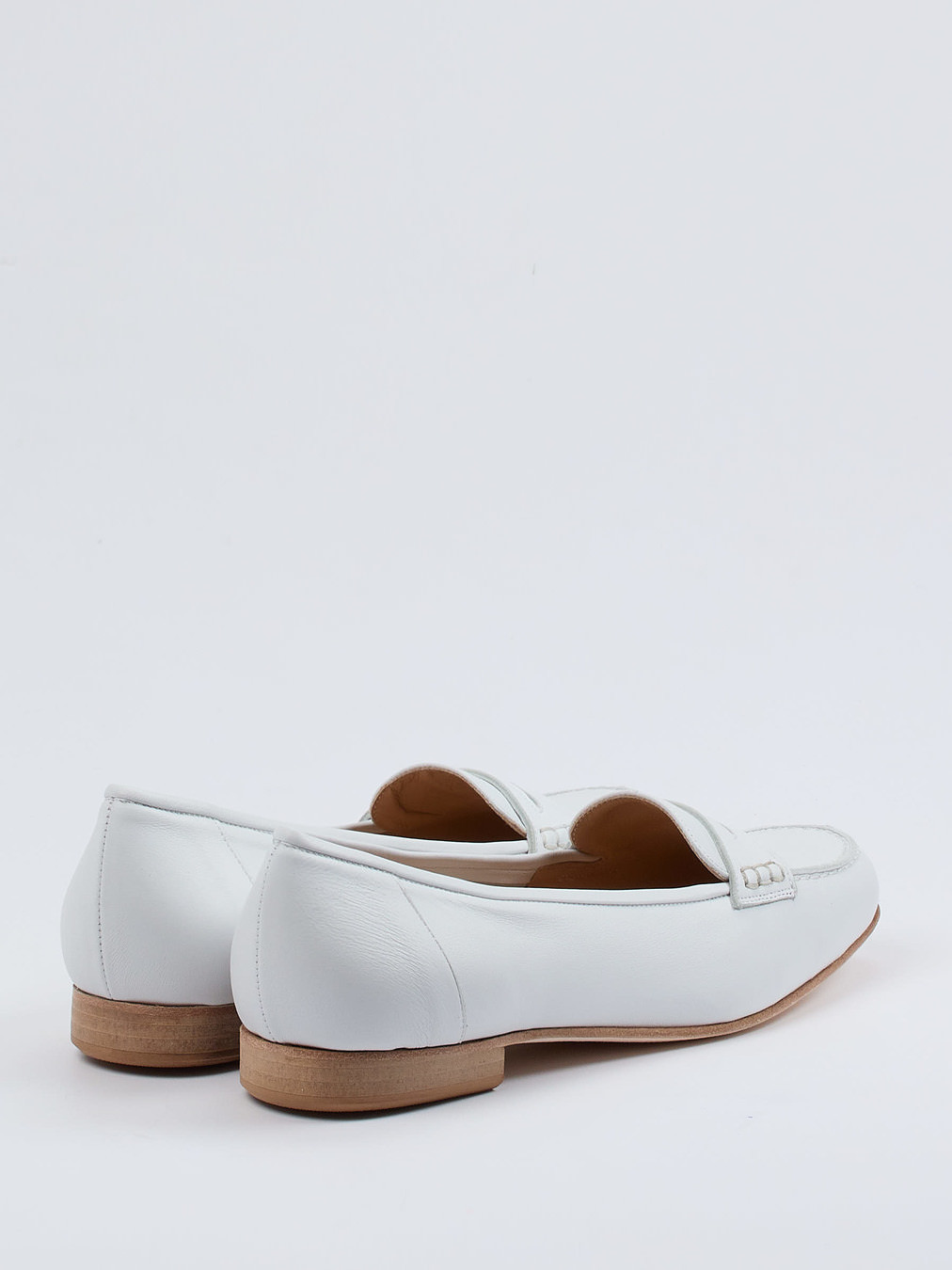 Slipper weiß 1510799006403